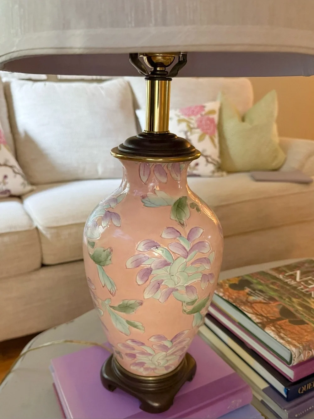 Vintage Ethan Allen floral lamp